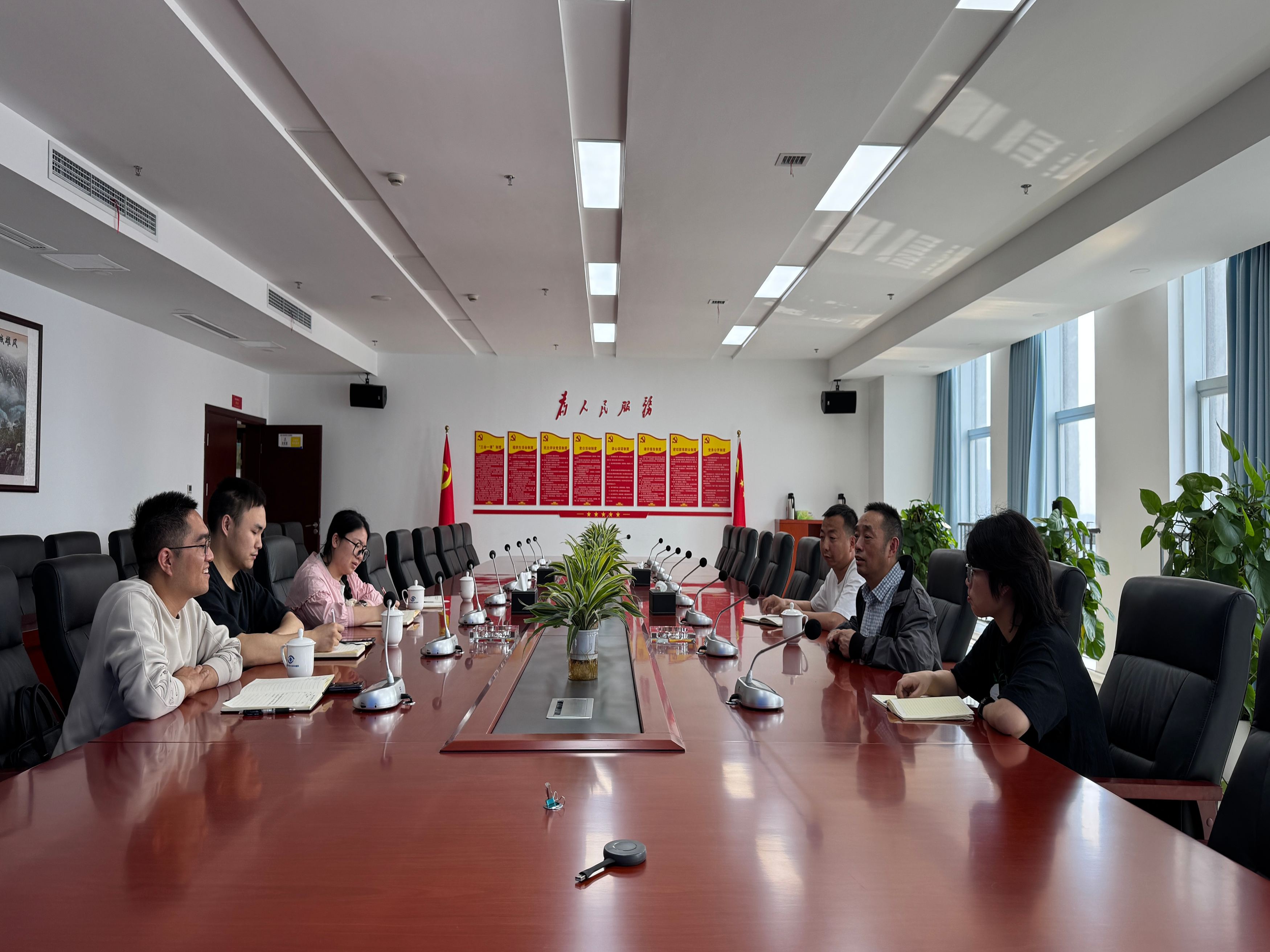 与第六丈量队交流