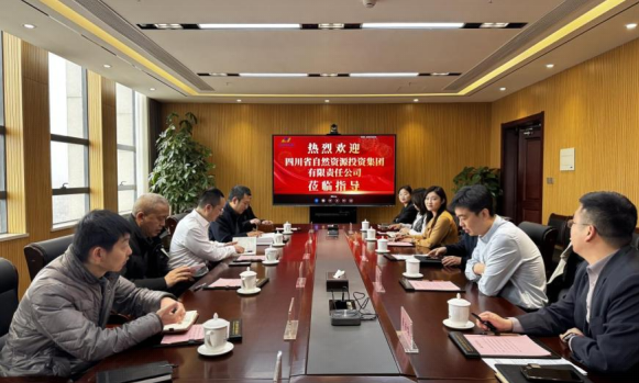 77684762a63342fbcdb62d81a972542