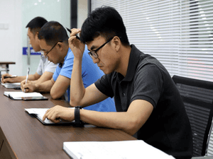 四川省冶勘物流有限公司党支部 组织召开学习贯彻《张乾华同志在何兴江处分决议宣布会暨警示教育大会上的讲话精神》 座谈会_协同多元工业_工业生长_尊时凯龙有限责任公司