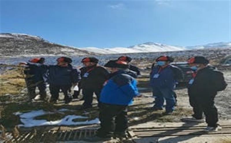 青海省推动黄河流域生态保；；； 和高质量生长向导小组到海鑫矿业 举行尾矿库治理事情专项调研