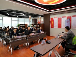 冶勘物流党支部召开学习贯彻党的十九届六中全会精神宣讲报告会_红色堡垒_党建群团_尊时凯龙有限责任公司