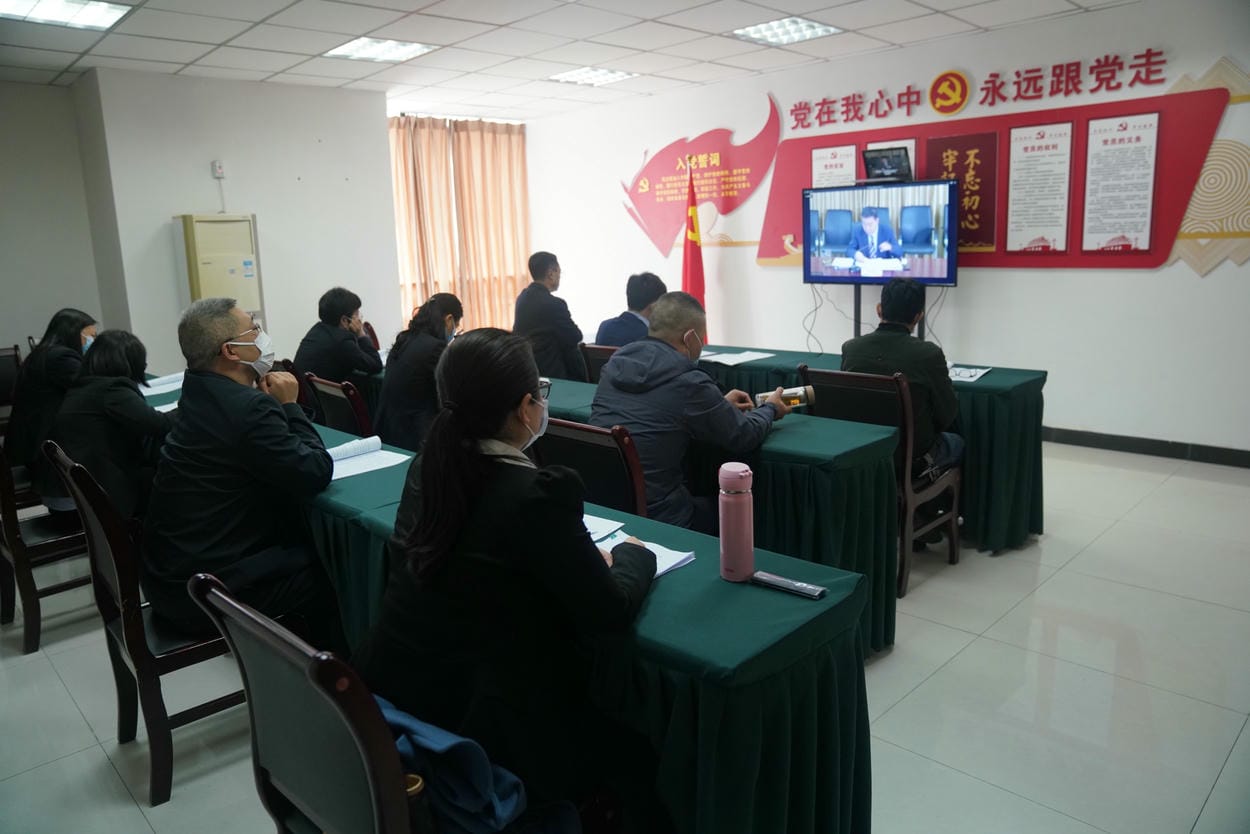 地创光电（技工学校）召开2022年度党建暨党风廉政建设事情会_红色堡垒_党建群团_尊时凯龙有限责任公司