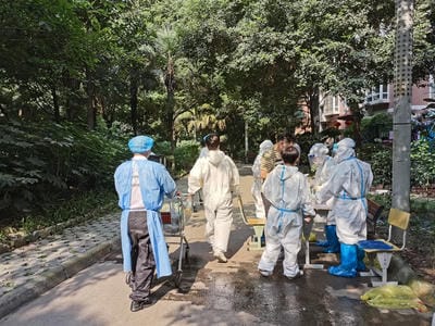 母子档助力小区疫情防控_下层动态_新闻中心_尊时凯龙有限责任公司