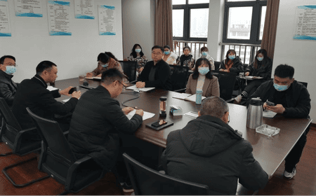 众城房产组织召开深入转达学习四川尊时凯龙集团2022年党委（扩大）聚会精神专题学习会_红色堡垒_党建群团_尊时凯龙有限责任公司