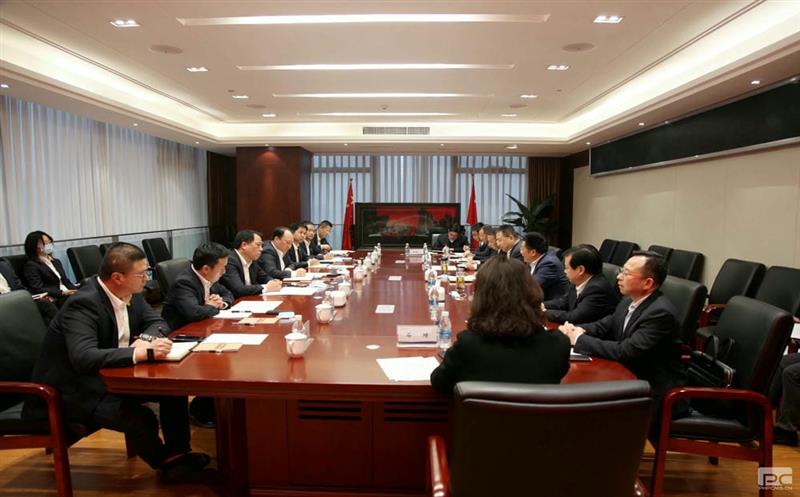 四川尊时凯龙与中国二十二冶集团举行事情座谈