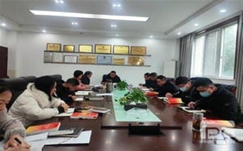 西核制造公司党委理论学习中心组召开第六次学习（扩大）会