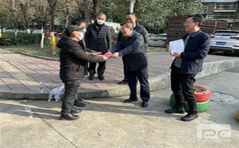 杜春茂一行到西核制造公司慰问难题职工