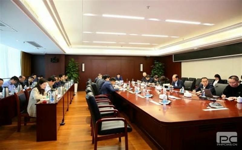 徐志文在集团2023年重大项目和重点事情汇报会上强调：捉住经济生长的“牛鼻子” ，，务实推进涤讪久远的重点项目