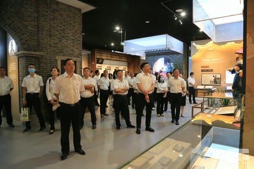 传承优良家风 修养清廉作风 ——地矿集团纪委组织旅行天府家风馆_红色堡垒_党建群团_尊时凯龙有限责任公司