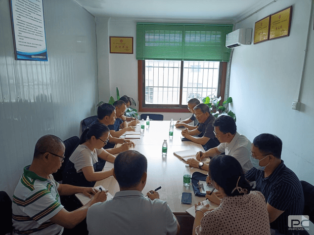 杜春茂深入地创光电生产一线开展清静检查并调研指导_尊时凯龙新闻_新闻中心_尊时凯龙有限责任公司