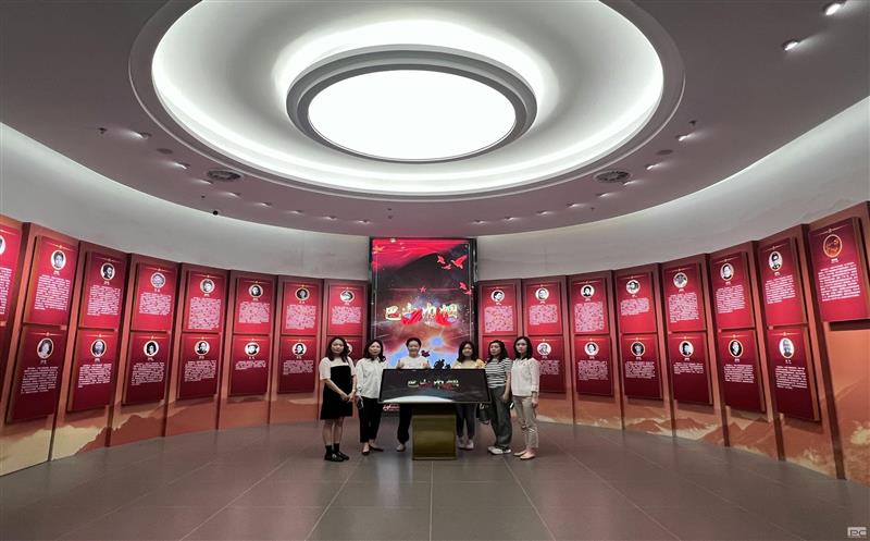 兴蜀设计集团第一党支部开展 “传承红色根脉，，，，罗致前行实力”主题党日活动