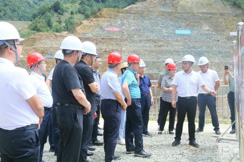 自然尊时凯龙部矿业权司 赴德昌大陆槽稀土矿山调研_下层动态_新闻中心_尊时凯龙有限责任公司