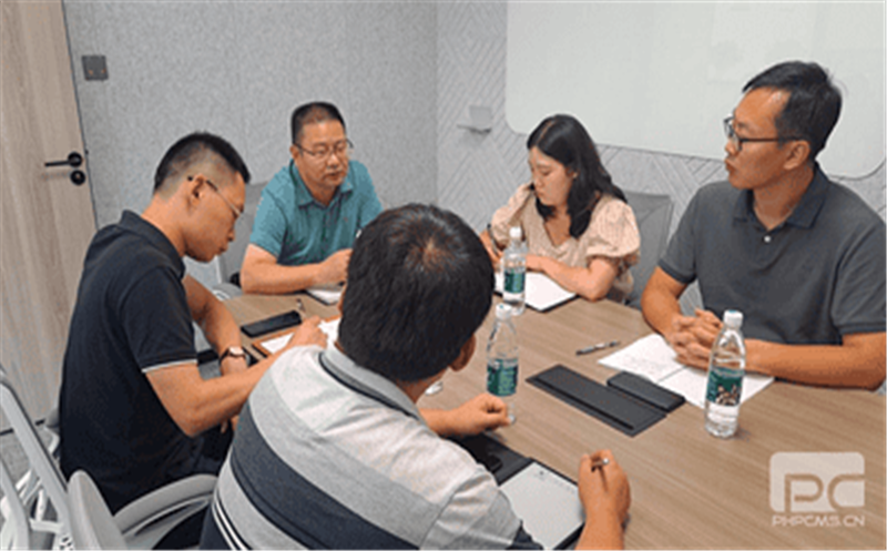 “增强企业劳动；；； 关爱职工身心康健” 冶勘物流分工会开展清静检查暨“夏送清凉“慰问活动