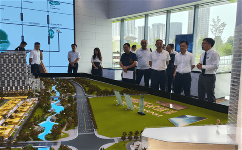 聚焦工业地产，，探索投建运营新模式 ——官江兵一行赴四川振兴产城置业考察学习