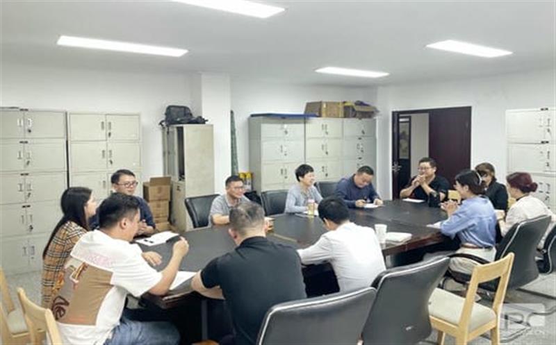 地矿集团党委委员、纪委书记、工会主席、监事会主席杨华同志到博达公司党支部宣讲习近平总书记来川视察主要指示精神