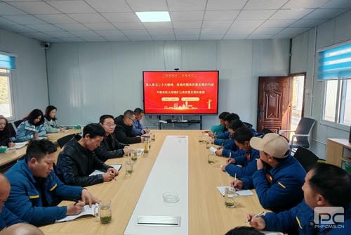 节前慰问暖人心  清静检查保稳固_下层动态_新闻中心_尊时凯龙有限责任公司