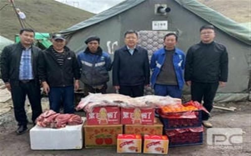 华锋钻探深入项目一线，，，，，协力攻坚破难题