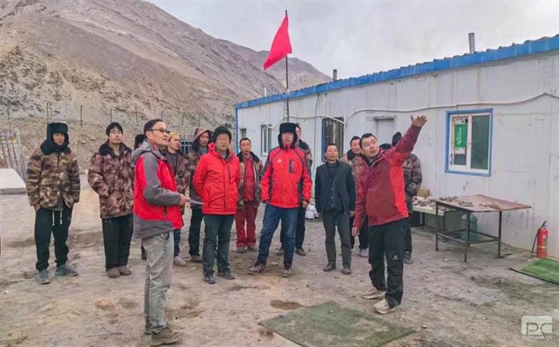 区调队新疆某矿调项目开展高原缺氧专项清静应急演练