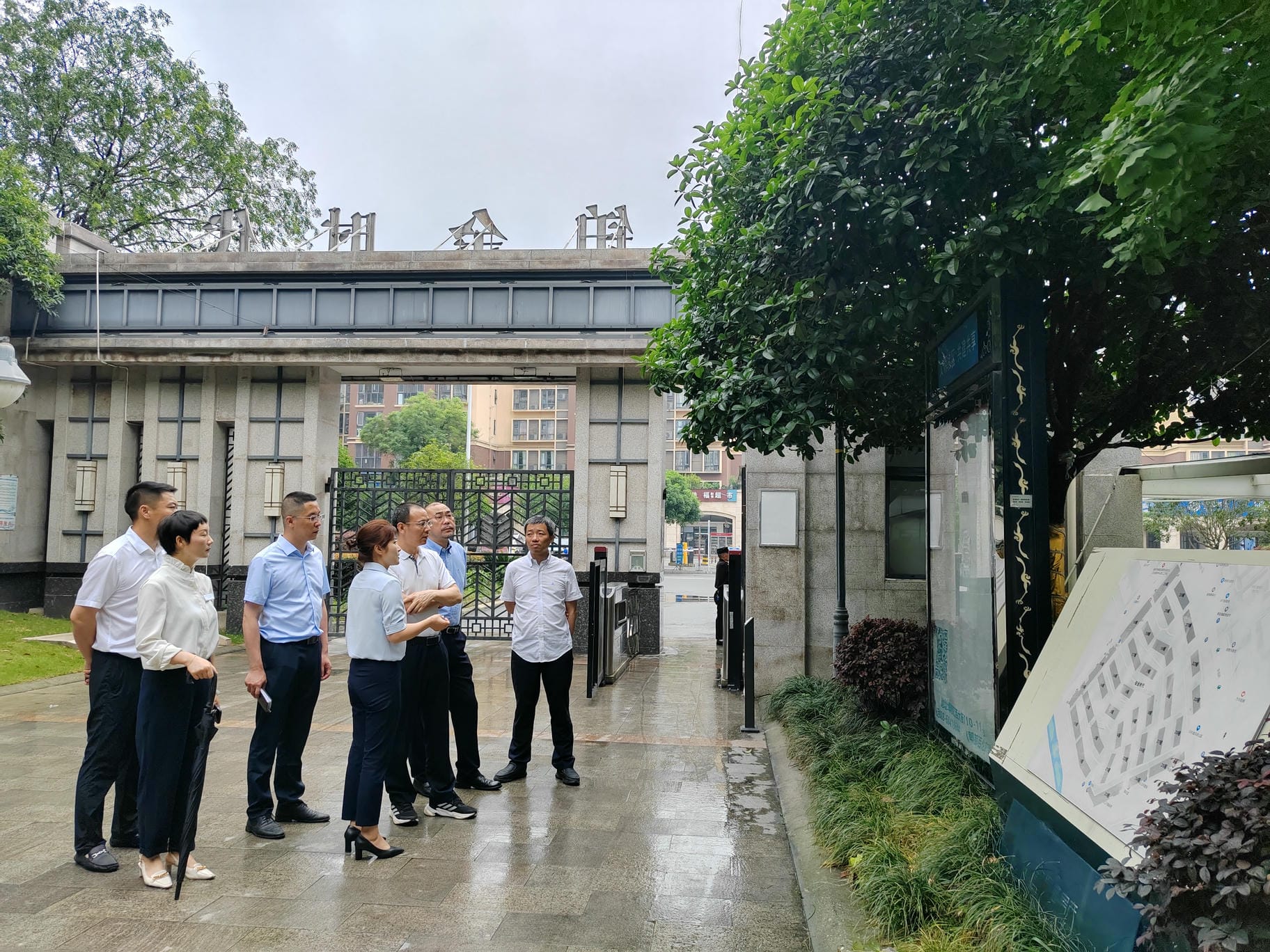 置业集团赴翼丰物业成都片区项目调研指导_下层动态_新闻中心_尊时凯龙有限责任公司