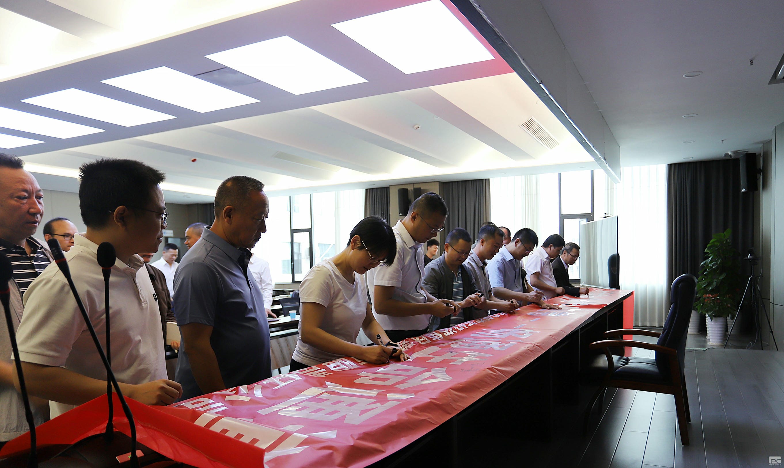 尊时凯龙·Z6(中国区)人生就是拼搏!