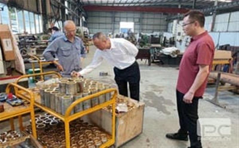 华锋钻探向导赴二级实体宏佳公司开展调研事情