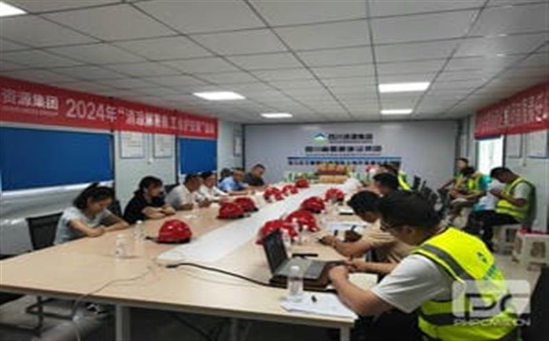 炎炎夏日送清凉 丝丝眷注暖人心——集团向导赴蜀通建设集团一线项目 慰问并检查指导事情