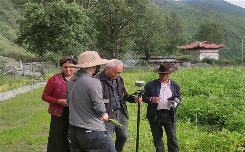 党徽闪灼 模范实力 ——2023年度公司优异共产党员、优异党务事情者先进事迹展播（一）