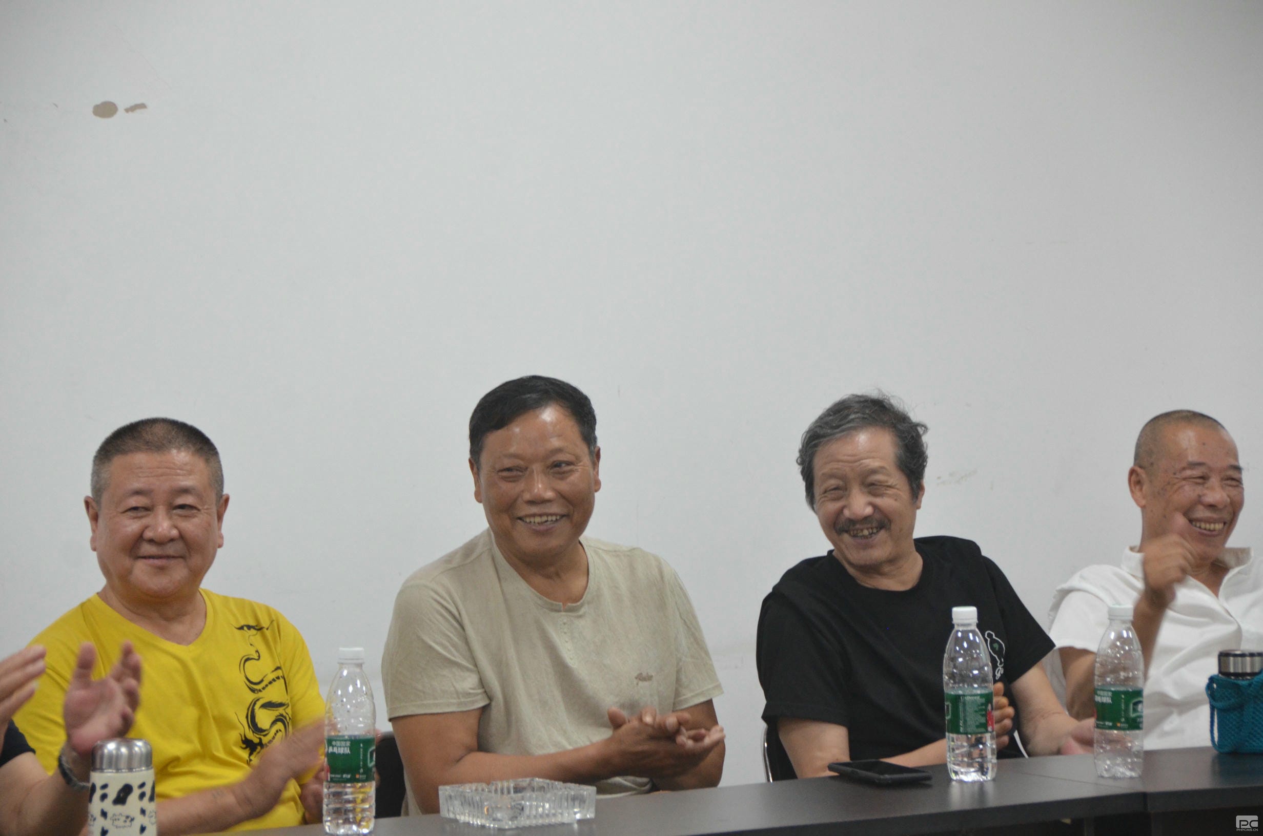 成都探矿开展庆“八一”建军节慰问活动_下层动态_新闻中心_尊时凯龙有限责任公司