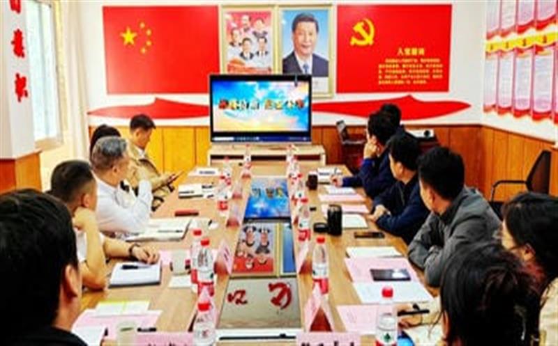 拓展朋侪圈，，，，，携手共生长-与西藏地勘单位交流座谈