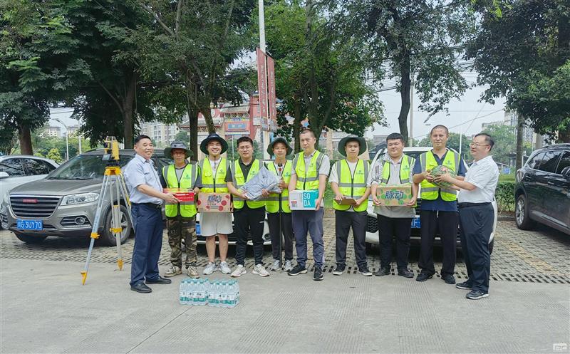 送清凉暖人心 嘱清静促生长 ——测绘公司开展“送清凉”暨清静生产大检查
