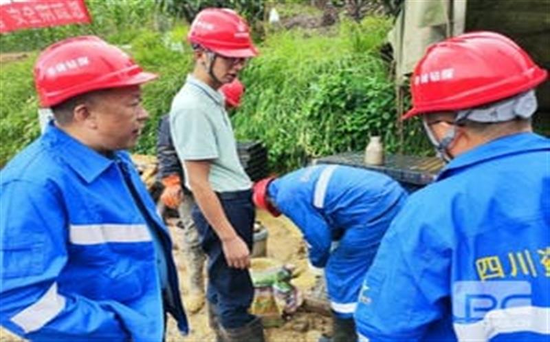 华锋钻探以手艺立异为引领，，破解施工难点 为集团“一号工程”顺遂实验保驾护航